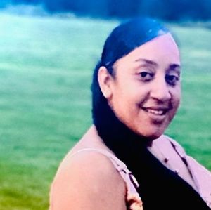 Meet your Posher, Aida